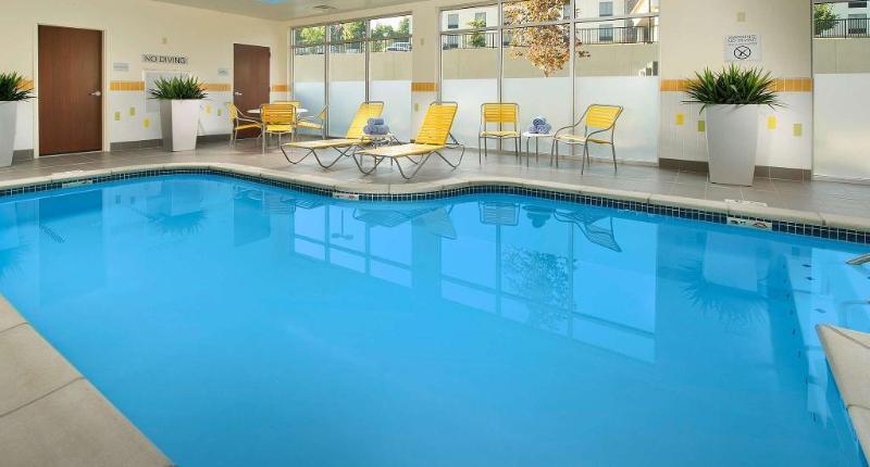 Fairfield & By Marriott